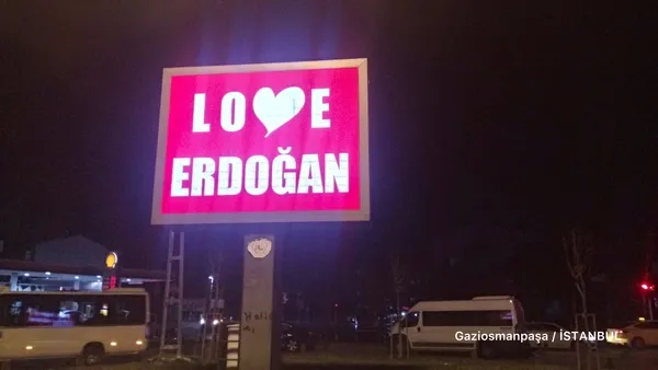 abdde-fetoculerin-stop-erdogan-skandalina-turkiyede-love-erdogan-yaniti-1614982382000.jpg ABD'de FETÖ'cülerin "Stop Erdoğan" skandalına Türkiye'de "Love Erdoğan" yanıtı - 2