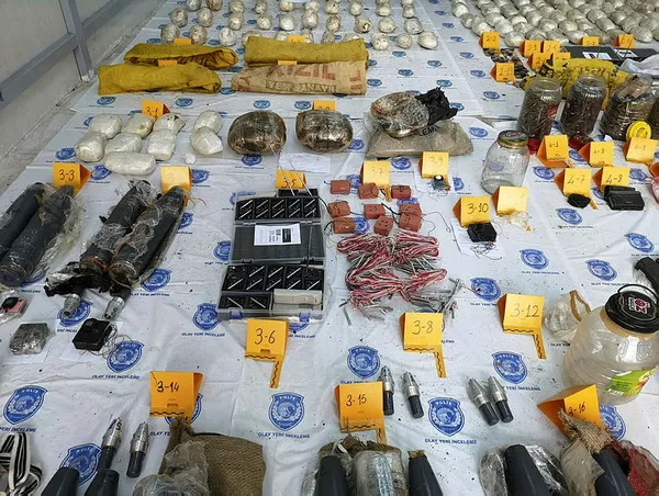 PKK'nın cephane sevk ağı çökertildi! Beşiktaş'a patlayıcı götürenler yakalandı... - 4