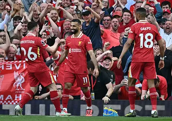Premier Lig'de şampiyon Liverpool!