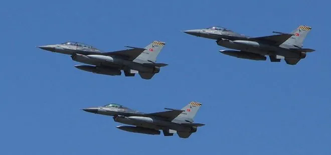 Türk F-16’ları Suriye hava sahasında