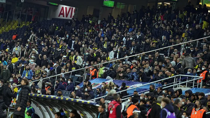Fenerbahçe Başkanı Ali Koç yeni teknik direktör için tarihi duyurdu - 6
