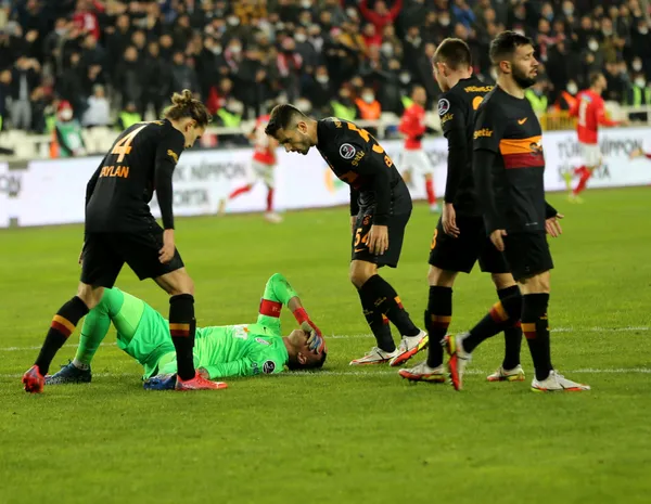 Son dakika | Muslera sahalara ne zaman dönecek? Son durumu belli oldu - 2