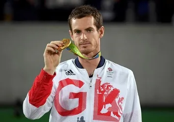 Andy Murray altını kaptı tarihe geçti!
