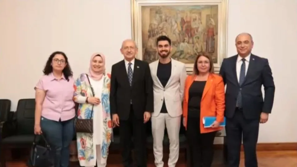 Kemal Kılıçdaroğlu’ndan şaşırtan ziyaret! FETÖ’cülere göreve iade sözü verdi... CHP Kiminle helalleşecek?