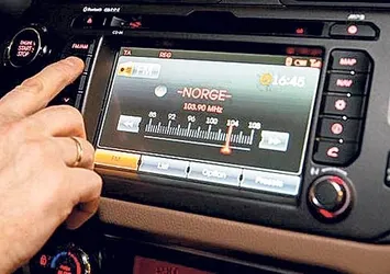 Norveç, FM radyo yayınına son verdi