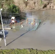 Riva Deresi taştı mahalle sular altında kaldı