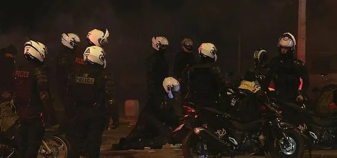 Yunanistan’ın başkenti Atina alev alev! Göstericiler ve polis birbirine girdi
