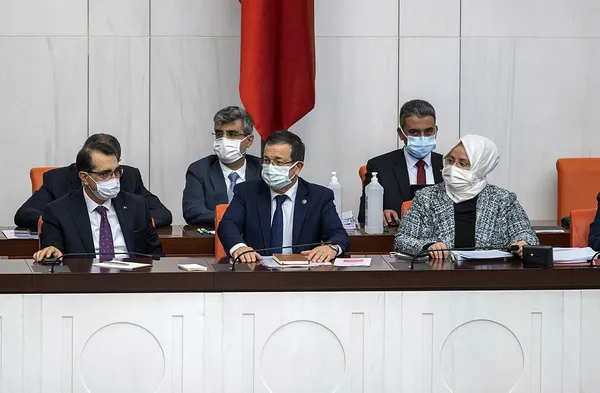 Son dakika: Bakan Zehra Zümrüt Selçuk duyurdu! O ilaçları geri ödeme listesine aldık