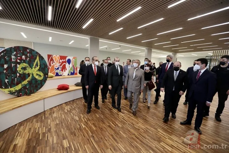 Tataristan Cumhurbaşkanı Minnihanov Türkiye'nin Otomobili'ni TOGG inceledi