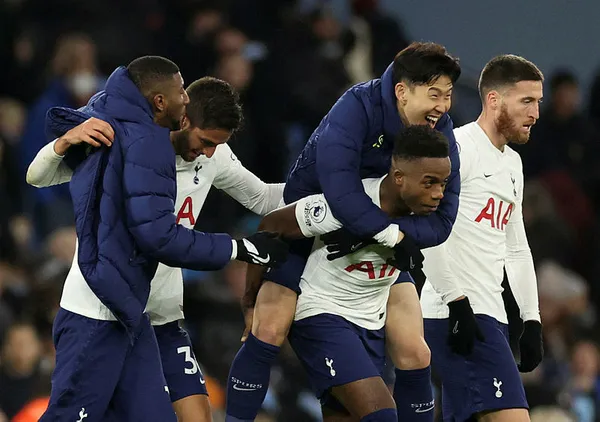 ingilterede-tarihi-mac-tottenhamdan-buyuk-zafer-manchester-city-2-3-tottenham-1645303682380.jpg İngiltere'de tarihi maç! Tottenham'dan büyük zafer! Manchester City 2-3 Tottenham