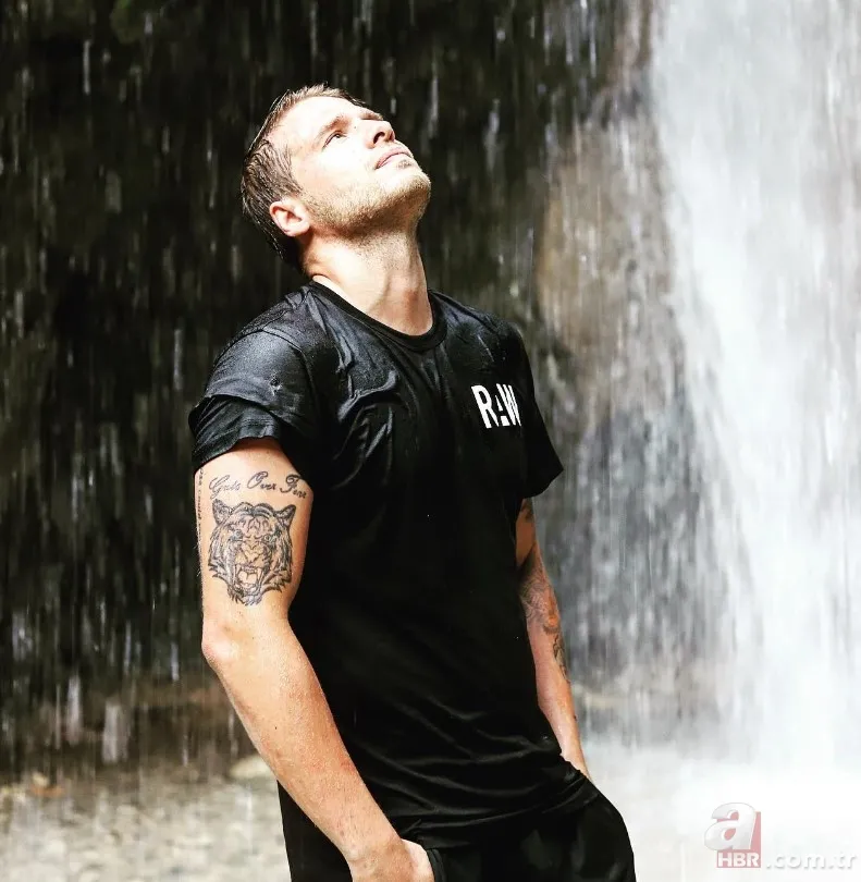 Survivor Yunus Emre'nin eşi bakın kimmiş! Aleyna Kalaycıoğlu'nu kıskandığı söylenmişti... 10