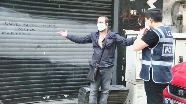 İstanbul’da kendini polis olarak tanıtan 2 kişi Ummanlı turiste dehşeti yaşattı - 1