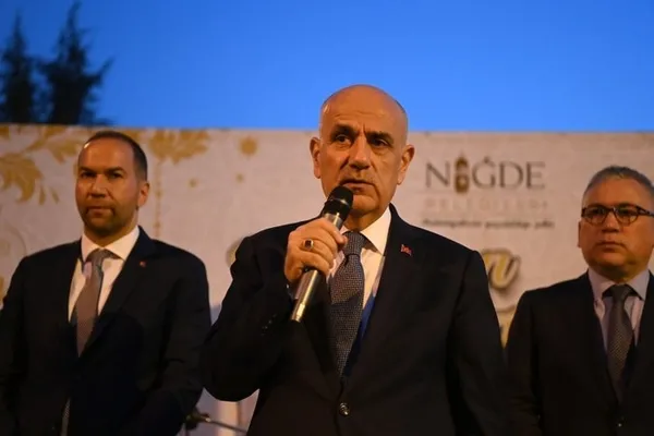 Tarım ve Orman Bakanı Vahit Kirişçi'den sokak hayvanları açıklaması - 2