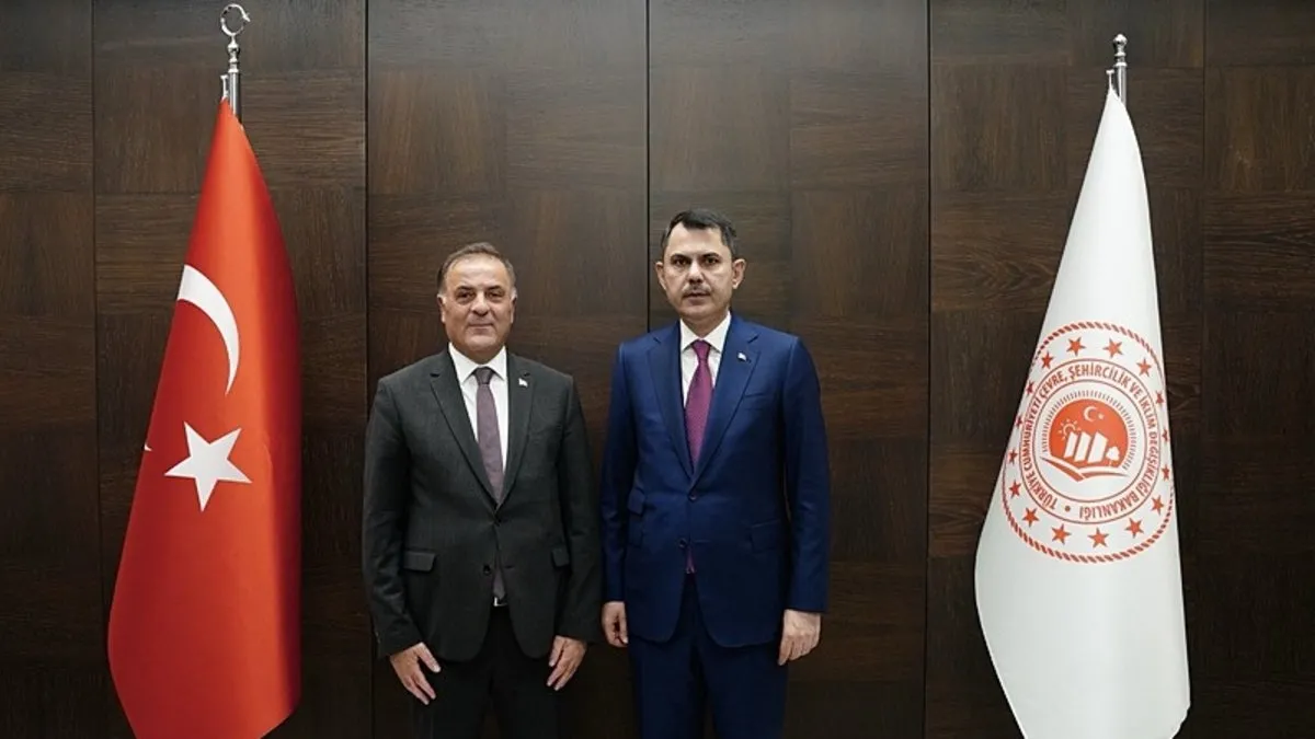 Bakan Kurum İBB Başkanvekili Aslan ile bir araya geldi: Talepleri istişare ettik