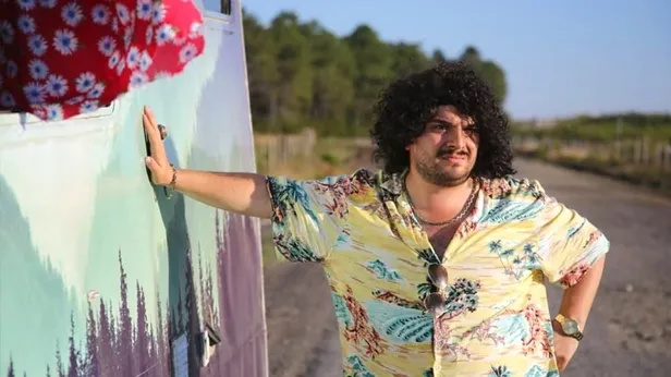 Tam Kafadan filmi konusu nedir? Tam Kafadan filmi oyuncuları kimler?