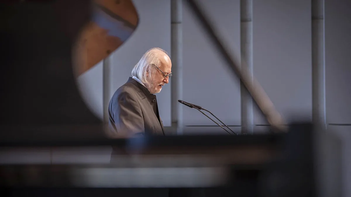 Nobel Edebiyat Ödülü Macar yazar Laszlo'ya gitti