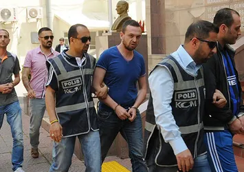 Çanakkale ve İstanbul'da 12 torbacı yakalandı
