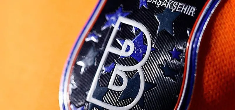 Başakşehir Yalçın Ayhan ile yollarını ayırdı