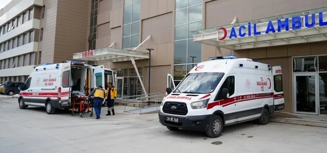 Refüje çarpan motosikletin sürücüsü öldü