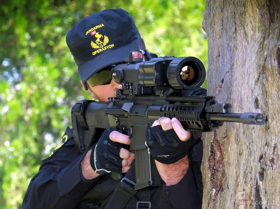 Türkiye’nin ilk milli piyade tüfeği MPT-76 Tokat’ta görücüye çıktı 19