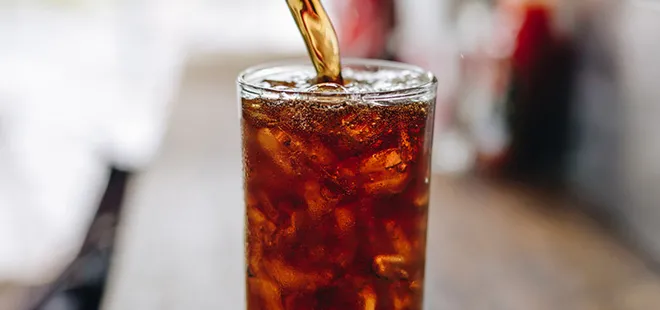 Bir bardak kolaya 30 bin lira hesap