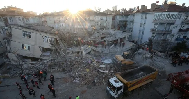 Türkiye Hazır Beton Birliği Seferihisar deprem raporunu tamamladı: İzmir'i yıkan "Kötü 6'lı" - 6