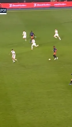 Başakşehir Brnic'in golüyle ikinci yarıda 2-1 öne geçti