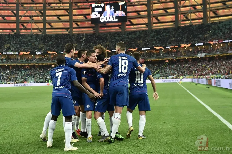 UEFA Avrupa Ligi finalinde Chelsea ezeli rakibi Arsenal'i geçip kupanın sahibi oldu! 10