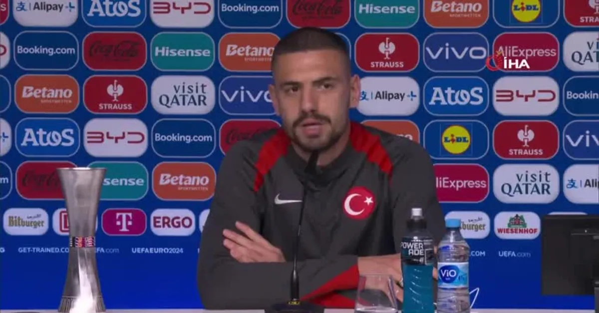 Merih Demiral'dan bozkurt işaretli sevinç! Sebebini böyle açıkladı