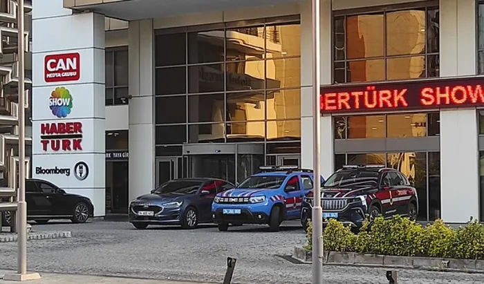 can-holding-sorusturmasinda-gelisme-mehmet-kenan-tekdag-ifade-vermek-istemedi-gozalti-sayisi-6ya-yukseldi-1757861002686.jpg Fotoğraf-A Haber Arşiv