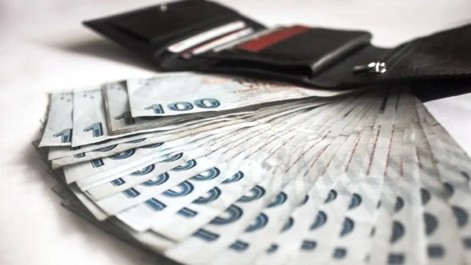 Asgari ücret zammına brüt-net zam tablosu! %40 artışla en az 7.700 TL maaş! 1,2,3,4 çocuklu çalışan...