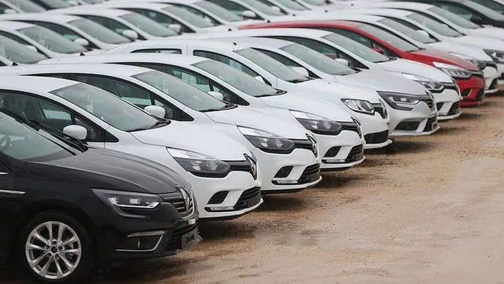 Sıfır araçlara karabasan çöktü! Zamlı fiyatlar belli oldu! Fiat, Honda, Citroen, Renault, BMW...