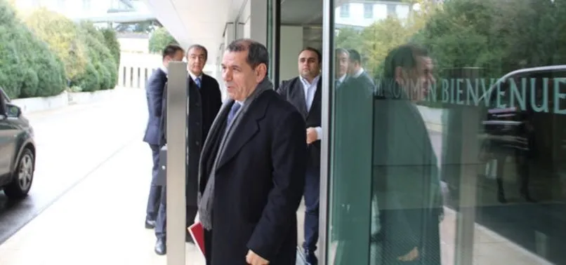 GALATASARAY SAVUNMASINI HAZIRLADI!