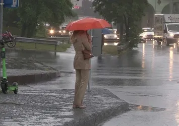 HAVA DURUMU | Meteoroloji İstanbul için saat verip uyardı| Bugün hava nasıl olacak? İstanbul Ankara İzmir 18 Haziran 2021