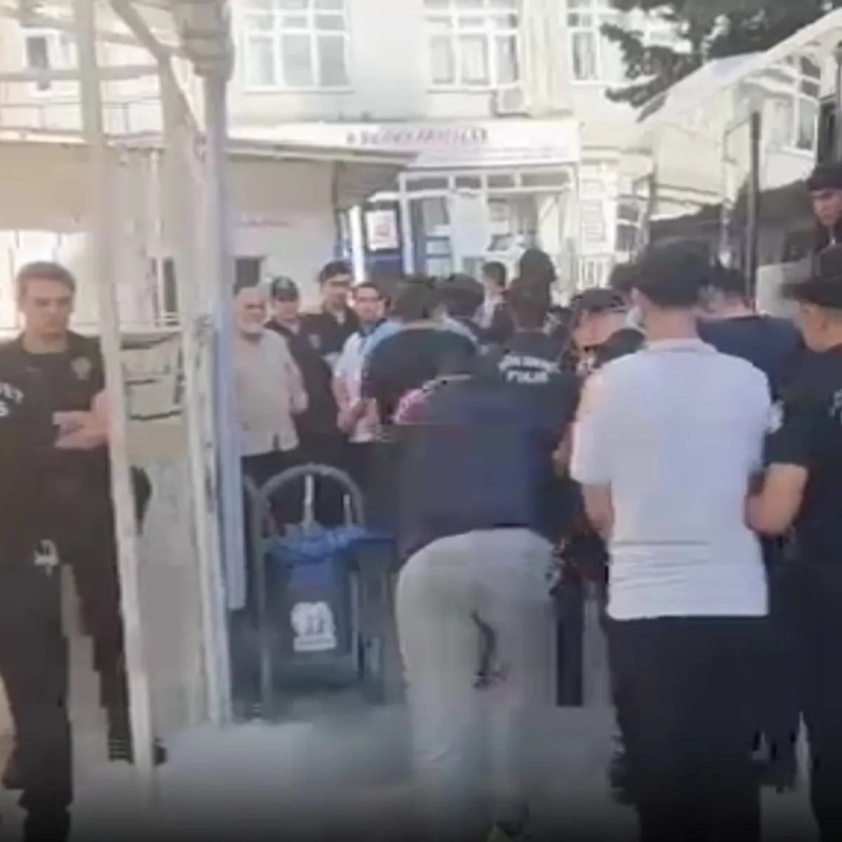 İstanbul'da yasa dışı bahis operasyonu! 68 şüpheli adliyede