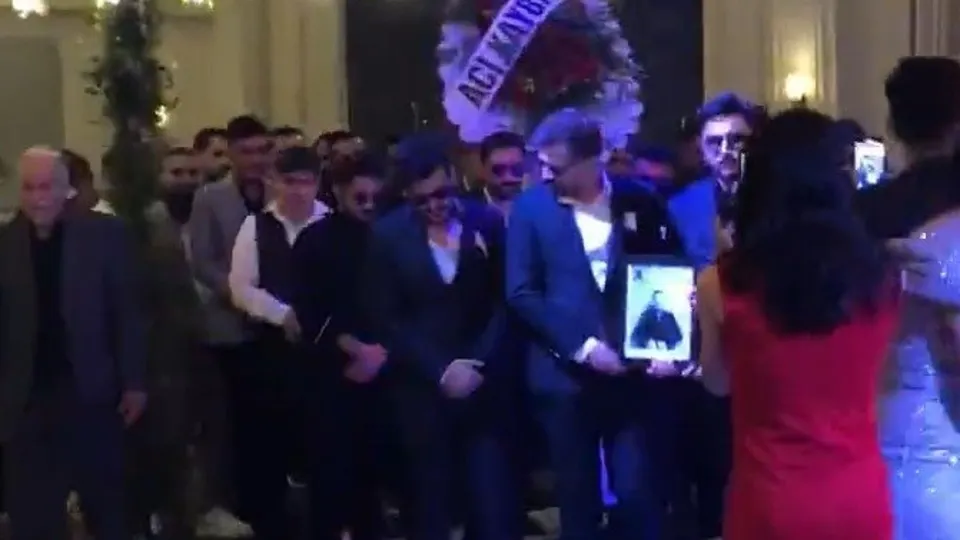 Batman'da görenleri şaşkına çeviren olay! Düğünde damada cenaze töreni hazırladılar