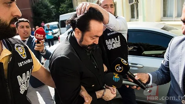 İşte Adnan Oktar'ın kedicikleri ve Adnan Oktar'ın örgüt şeması 23