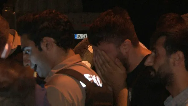 Son dakika: İstanbul'da geri dönüşüm fabrikasındaki yangın söndürüldü - 3