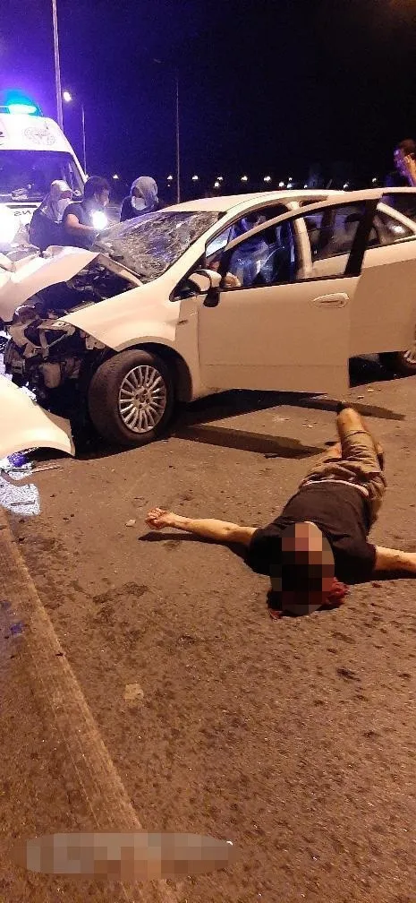 antalyada-otostopla-bindigi-aractan-cesedi-cikti-1632224694511.jpg Antalya’da otostopla bindiği araçtan cesedi çıktı - 1