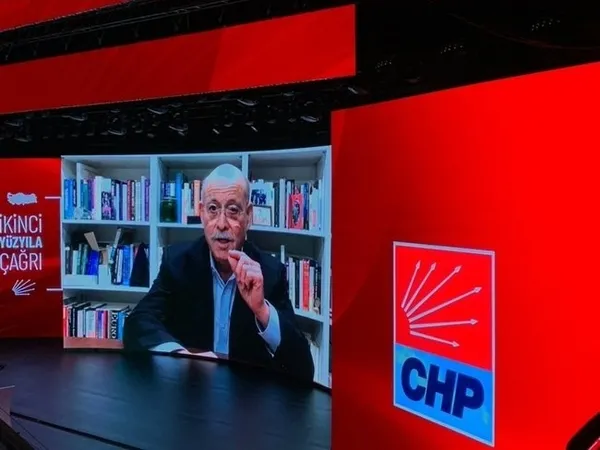 İşte Kemal Kılıçdaroğlu’nun has elemanları! TSK’ya iftira atan Hacer Foggo’dan sonra sahnet Daron Acemoğlu’nun! Atatürk hakkındaki sözleri partiyi karıştırdı