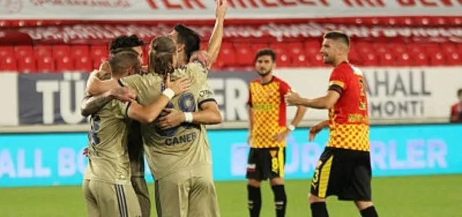 İzmir’deki gol düellosunda kazanan Fenerbahçe