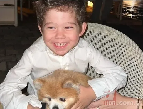 Burak Özçivit'in 3.5 aylık hamile eşi Fahriye Evcen'den hayran bırakan şezlong pozu! Minik Karan'la koronavirüse yakalanmıştı 16