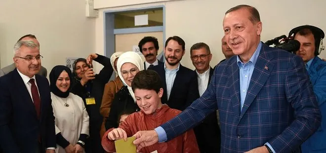 Cumhurbaşkanı Erdoğan’ın oy kullandığı sandıktan evet çıktı