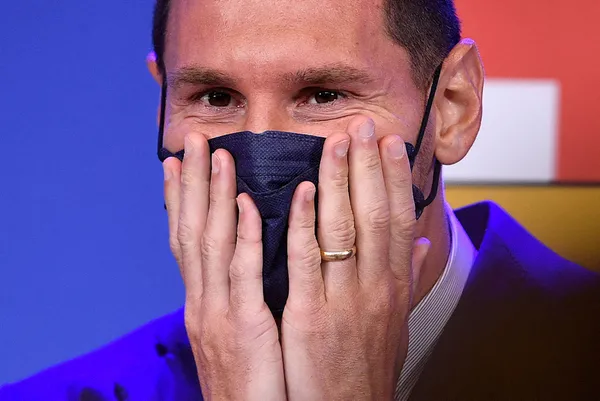 Lionel Messi, Barcelona'ya gözyaşları içerisinde veda etti! Bir devir sona erdi - 2