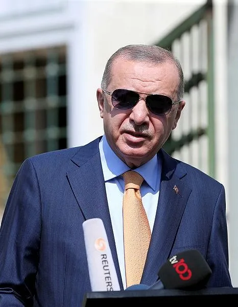 Macron’a Ankara’dan rest: Bize boyun da gücün de yetmez