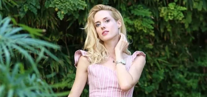 Wilma Elles’in panik anları: Çocuklarıyla kaldığı otelde çıkan yangın çıktı!