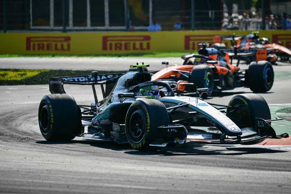 formula-1-italya-grand-prixsini-kimi-antonelli-kazandi-1788721521826.jpg Formula 1 İtalya Grand Prix'sini Kimi Antonelli kazandı - 1