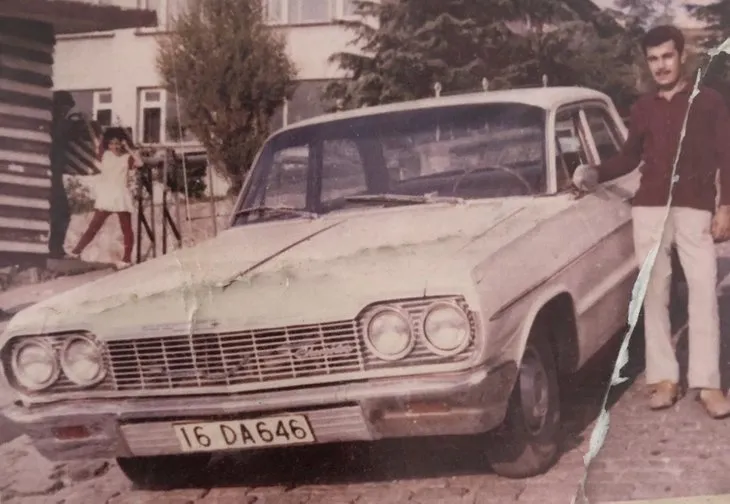 İl il gezerek dedesinin otomobilini 45 yıl sonra bulup satın aldı