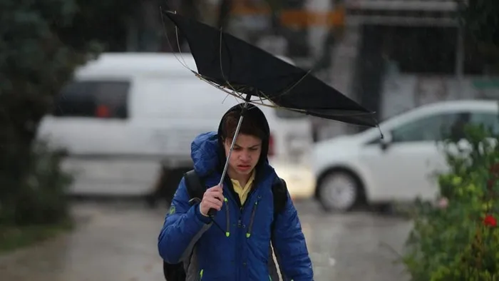 1722155316848.jpg Meteoroloji'den sağanak yağış alarmı! İstanbul için gün verildi! Bir anda bastıracak... - 3
