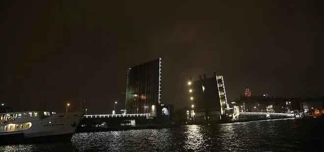 Atatürk Köprüsü trafiğe kapatılacak